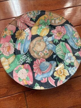 Decorative Hat Motif Accent Plate - Floral & Pastel Hats on Black